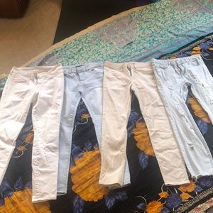Lot of high waisted skinny jeans